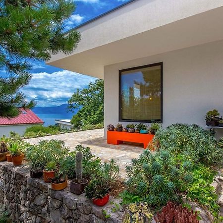 Villa Orange, Small House In A Pine Forest Kostrena Exteriör bild